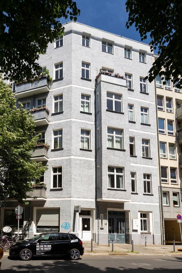 Mitte Prenzlauerberg Industrial Style Apartment Berlin Exterior photo